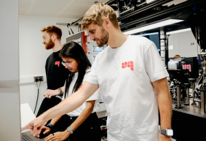 Universal Quantum Establishes First R&D Competency Centre Outside Europe in Singapore